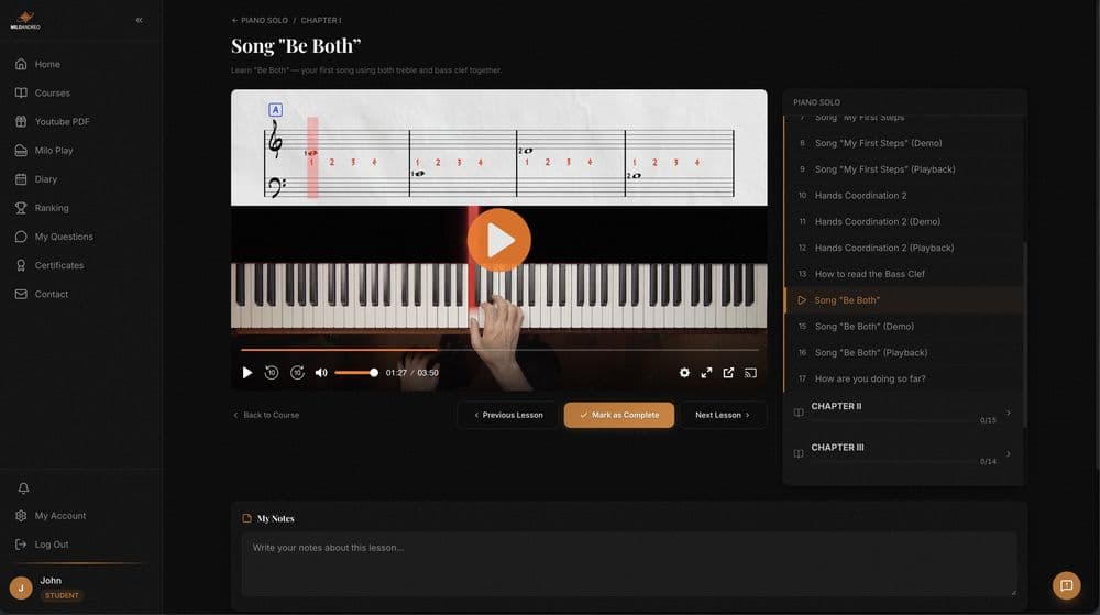 Aula da plataforma — partitura sincronizada com a visão do teclado de cima